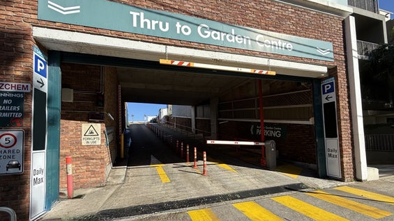 ENT-Lane 1-GF Kemmis Street