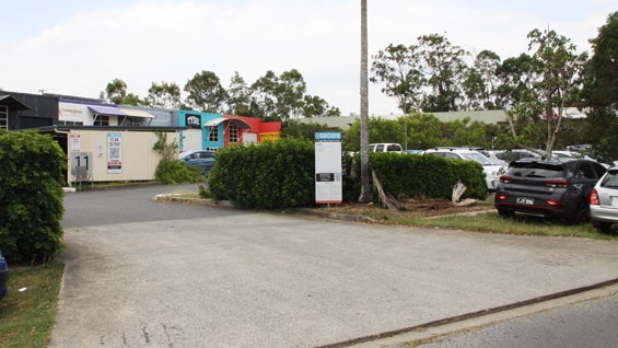 ENT-Lane 1-GF Logan Downs Road