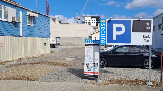 11 Stoneham Stones Corner Car Park