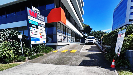 ENT-Lane 1-GF Bundall Road