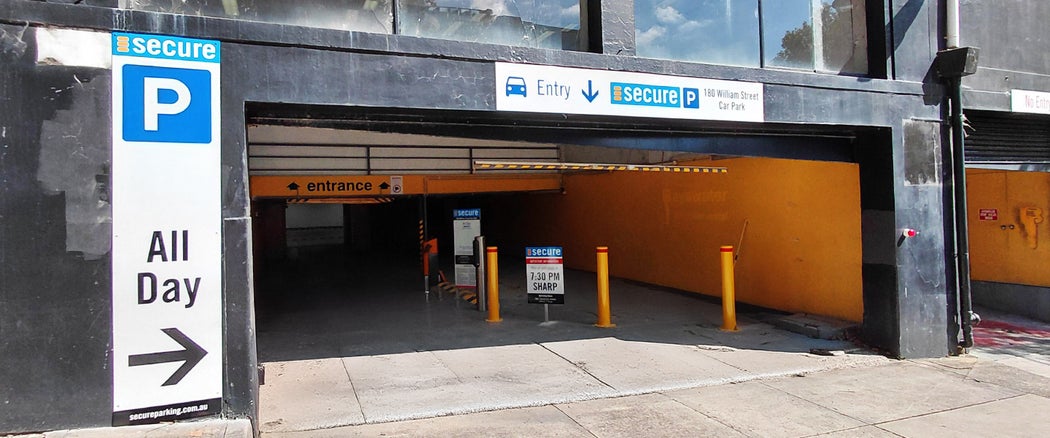 ENT-Lane 1-GF Dowling Street