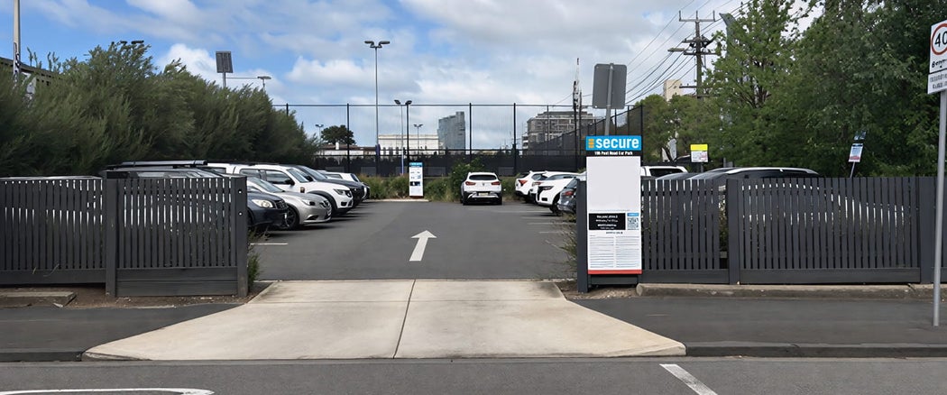 ENT-Lane 1-GF Greville Street