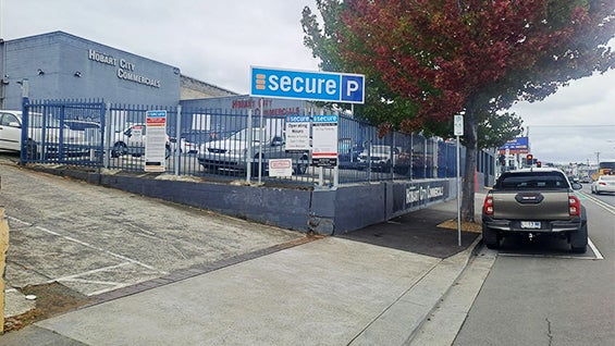 ENT-Lane 1-GF Argyle Street