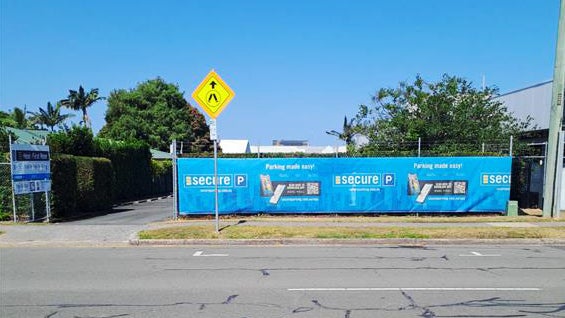 ENT-Lane 1- GF George Street