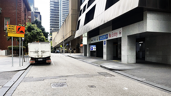 ENT-Lane 1-GF Flinders Lane carpark office side