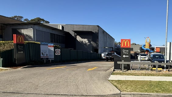 ENT-Lane 1-GF Arab Road