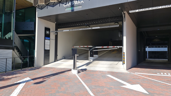 ENT-Lane 1 GF- Vincent Street