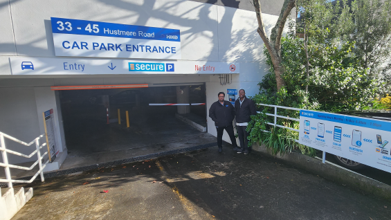ENT-Lane 1-GF Hurstmere Road