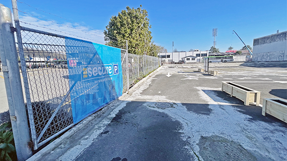 ENT-Lane 1-GF Anglesea Street