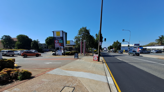 ENT-Lane 1-GF Sandgate Road