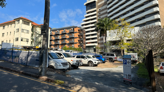 ENT-Lane 1-GF Birley Street