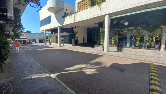 ENT-Lane 1-GF James and Wandoo Streets