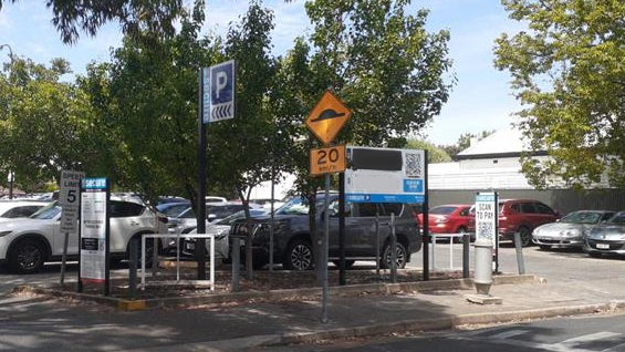 ENT-Lane 1- GF Opey Avenue