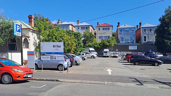 ENT-Lane 1-GF Newdegate Street