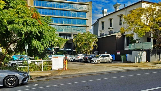 ENT-Lane 1-GF Station Street